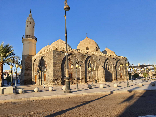 Masjid-E-Ghamama